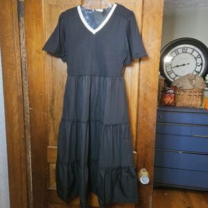 Kate Kasin Womens M Black Tiered Babydoll Dress Glittery Vneck Puff Sleeves NEW